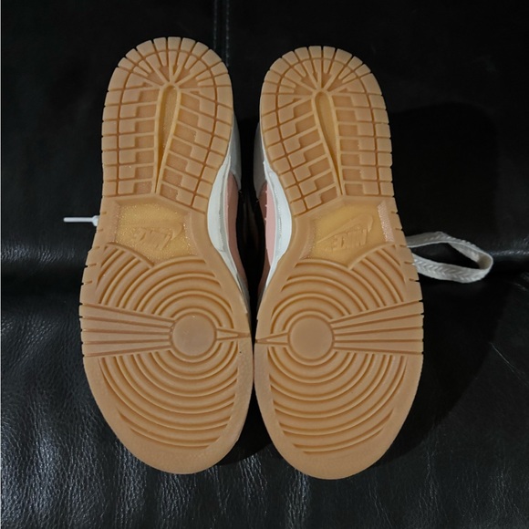 Nike Kids Sneakers in Pink and light blue - Picture 3 of 3